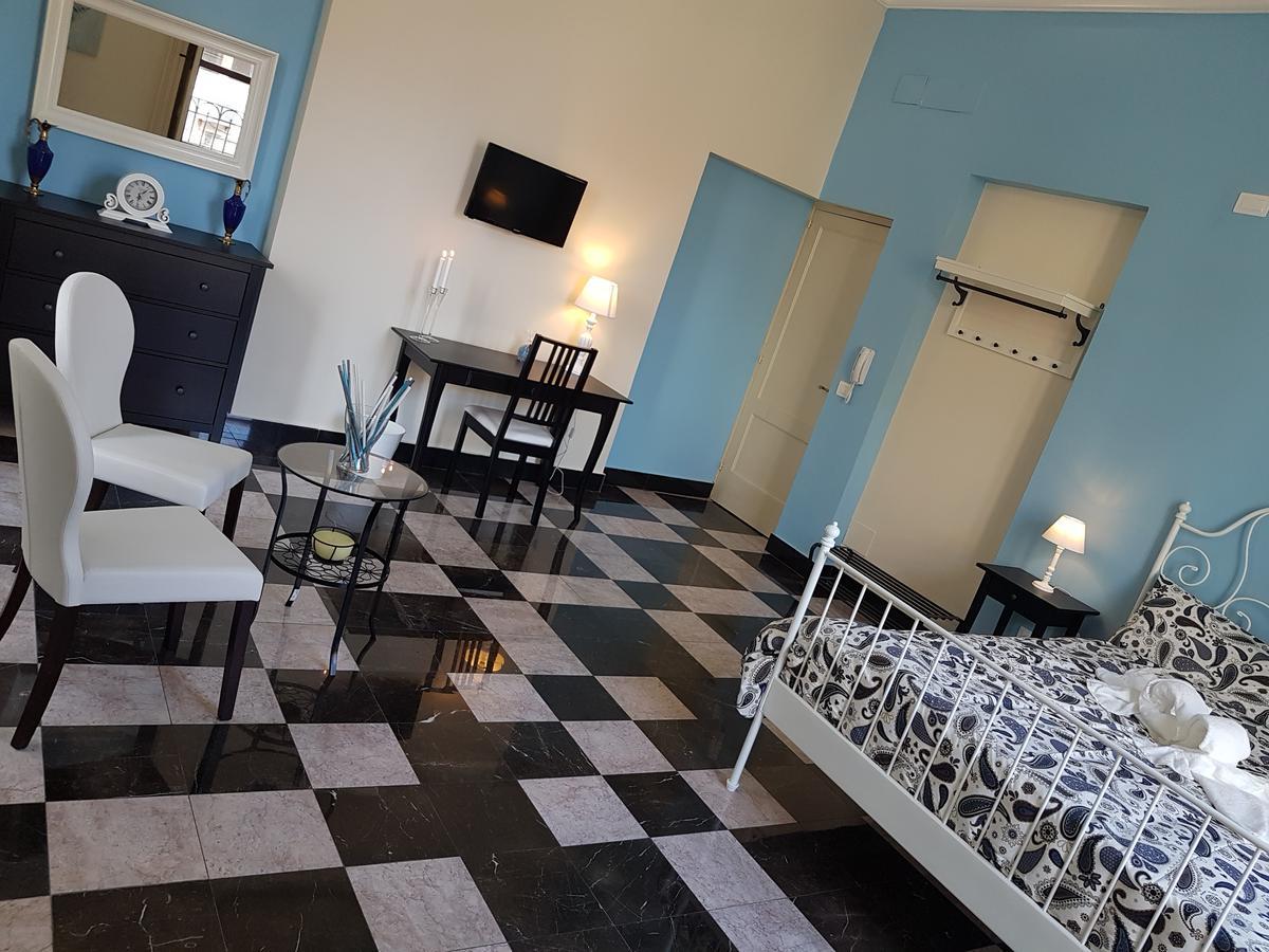 Central Suites Katanya Dış mekan fotoğraf